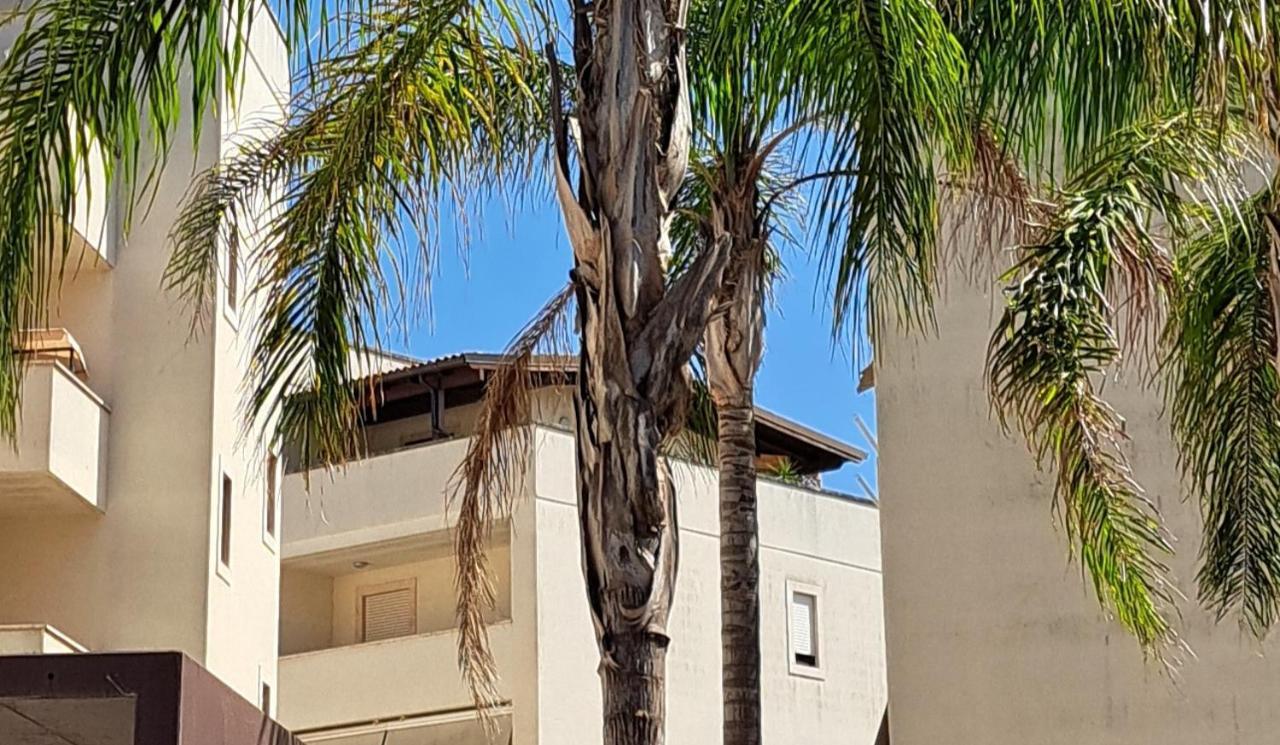 Un Amore Di Casa Lecce Luaran gambar